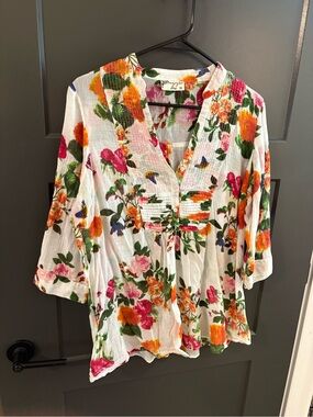 Women's Floral Button-Front Blouse - White with Pink & Orange Floral Print